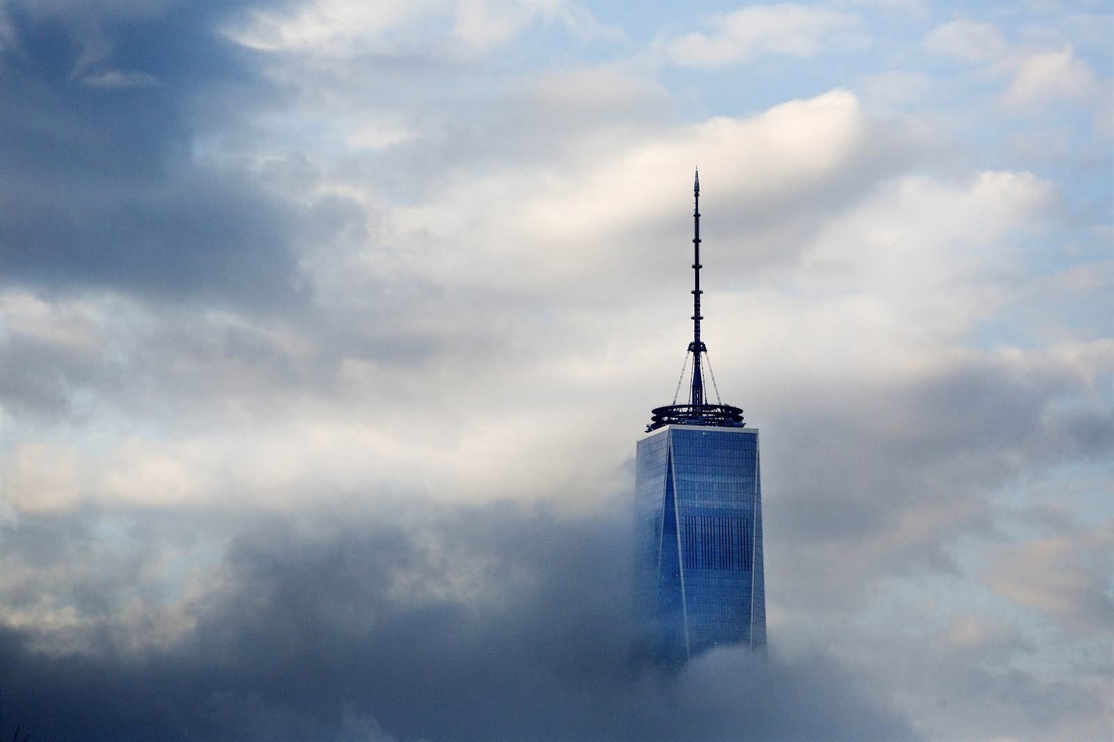 One World Trade Center, New York Covered in clouds