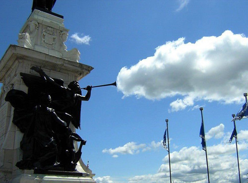Statue Smoking Funny Unusual Angle Picture