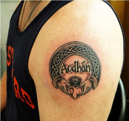 Aodhan – Black Ink Claddagh Tattoo On Man Left Shoulder