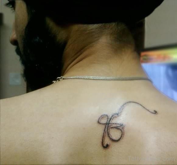 Black Ek Onkar Tattoo On Man Upper Back