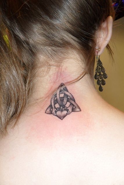Black Ink Celtic Claddagh Tattoo On Girl Back Neck