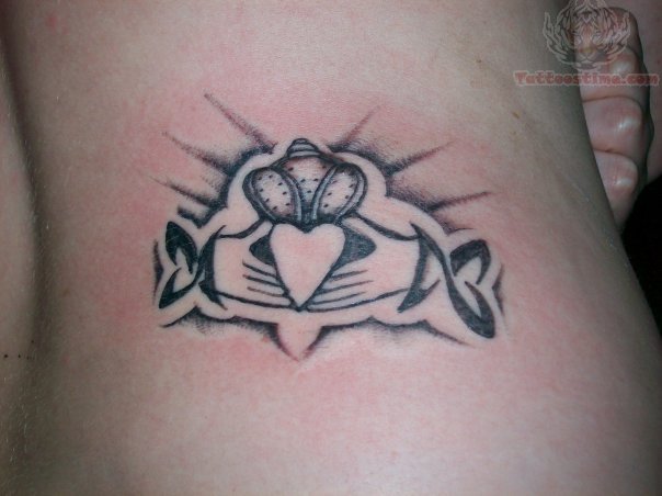 Black Ink Little Claddagh Tattoo Design For Back