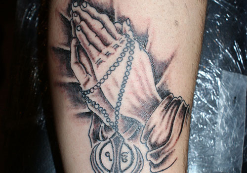 Praying Hands With Sikhism Rosary Khanda Tattoo Design