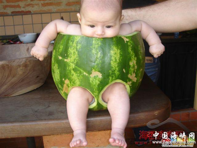 Baby Wearing Funny Watermelon Half Pant