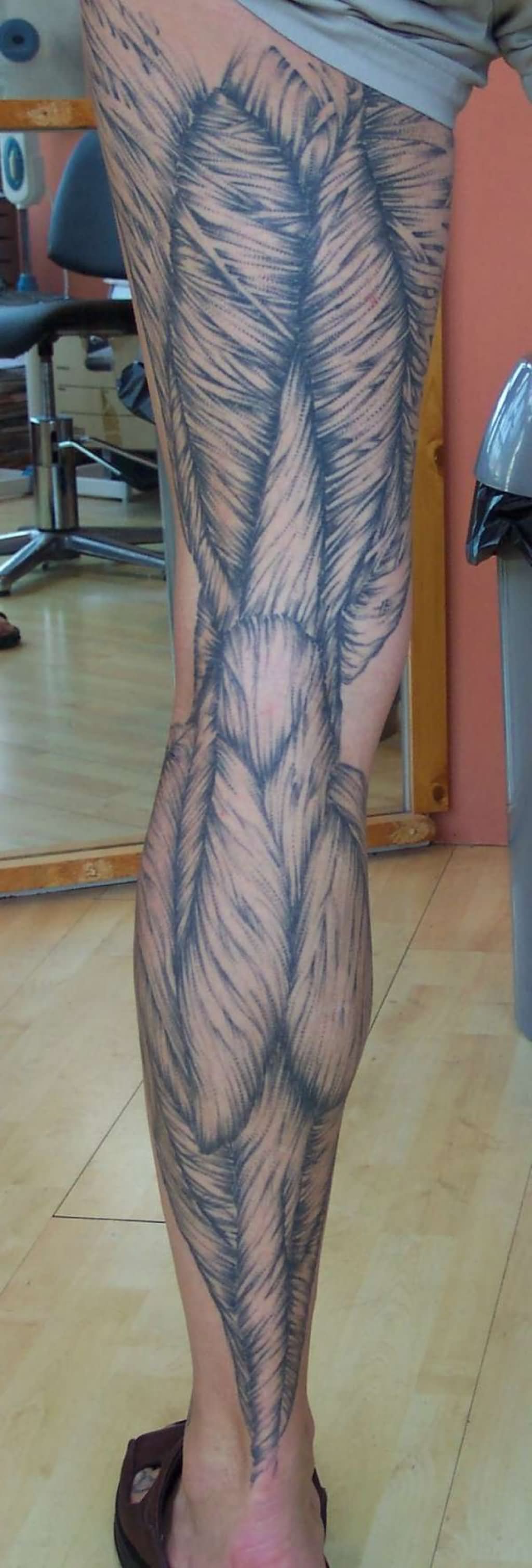 Black And Gery Muscle Tattoo On Full Leg