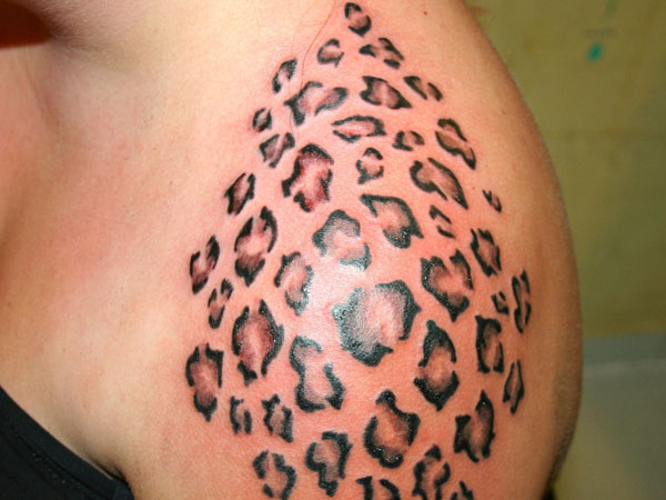 Cheetah Print Tattoo On Left Shoulder For Girls