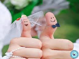 Funny Wedding Thumb Up Couple Image