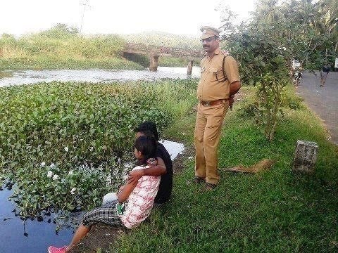 Police Man Looking Loving Couple Siting On Road Side Funny Picture