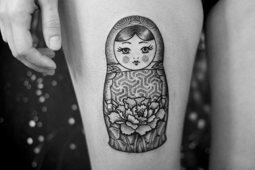 Black And Grey Matryoshka Tattoo On Right Thigh