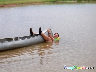 Funny Fail Canoeing Picture