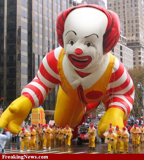 Funny Giant McDonald Clown Balloon Picture