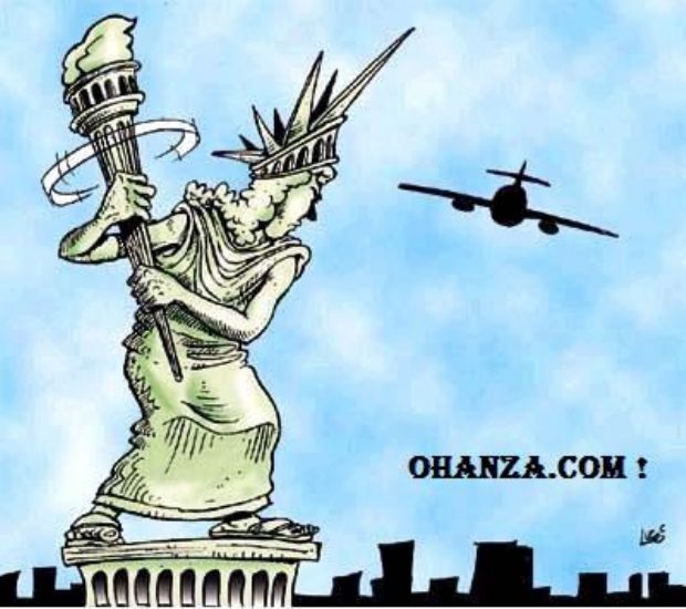 Funny Statue Of Liberty Trying To Hit Plane