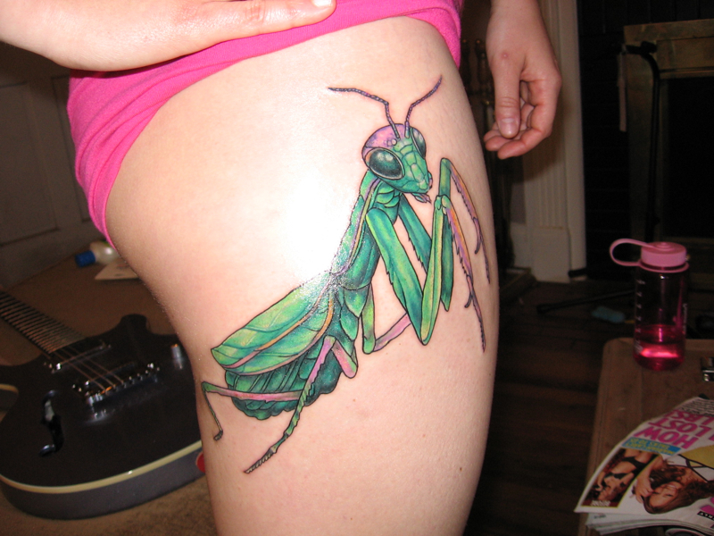 Mantis Tattoo Girl Side Thigh