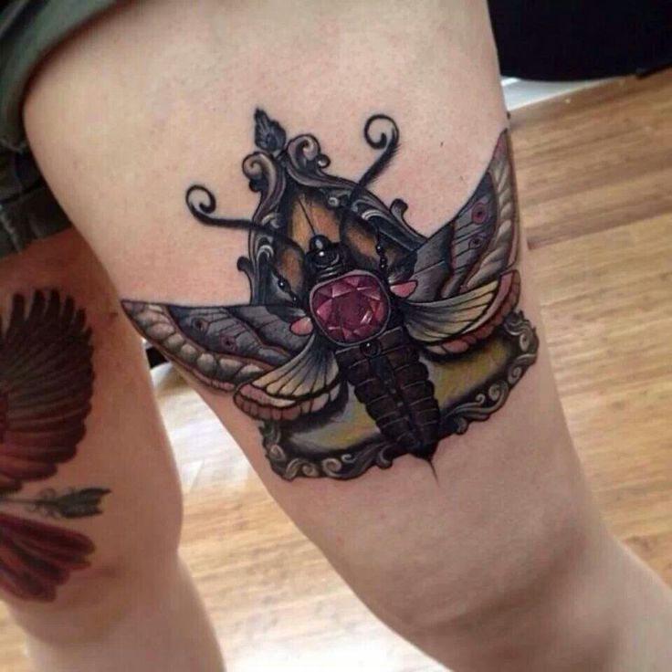 Awesome 3D Moth Tattoo On Thigh