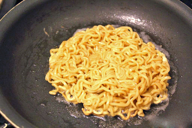 Ramen Noodle Burger Recipe - Image 7