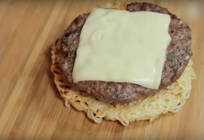 Ramen Noodle Burger Recipe - Image 9