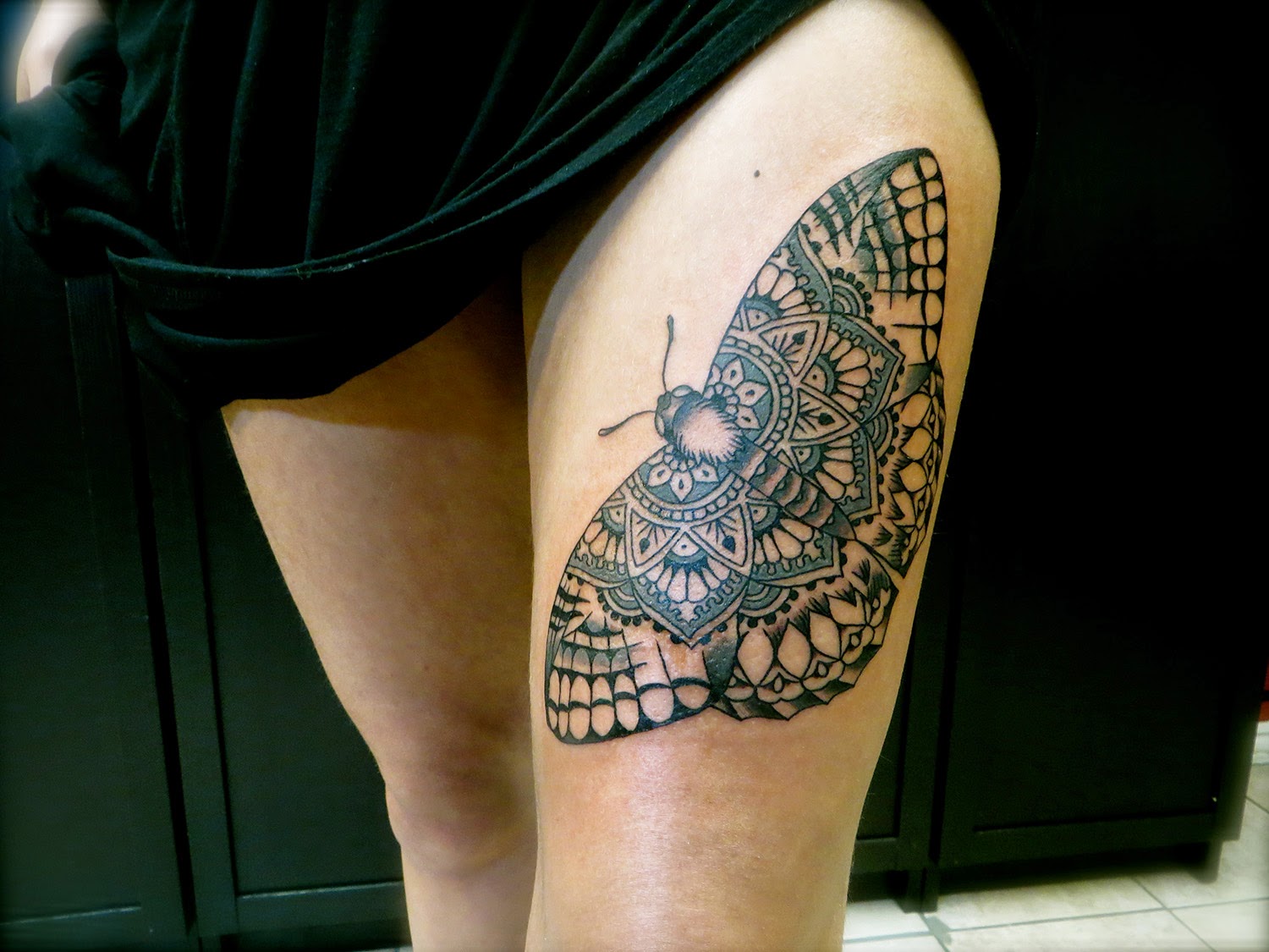 Realistic Moth Tattoo On Left Thigh