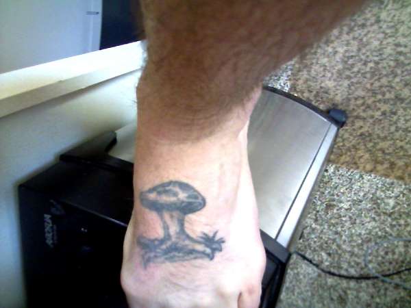 Simple Mushroom Tattoo On Left Foot