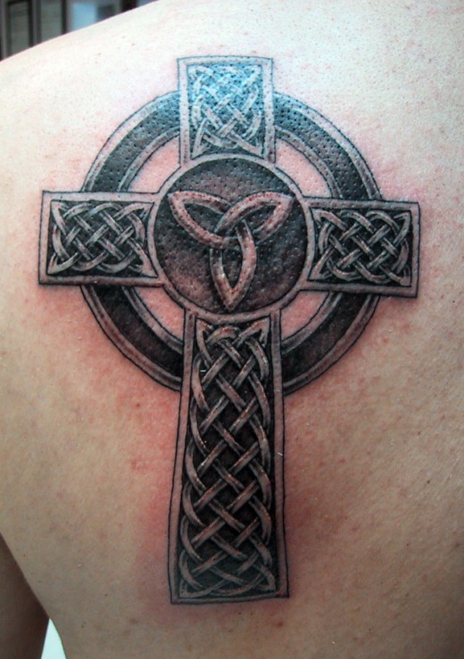 3D Celtic Cross Tattoo On Left Back Shoulder