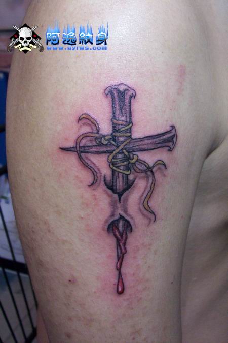 3D Ripped Skin Wooden Cross Tattoo On Right Shoulder