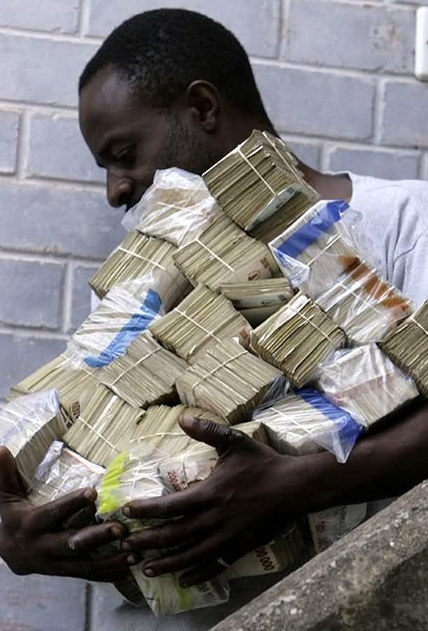 Black-Man-With-Money-Funny-Picture.jpg