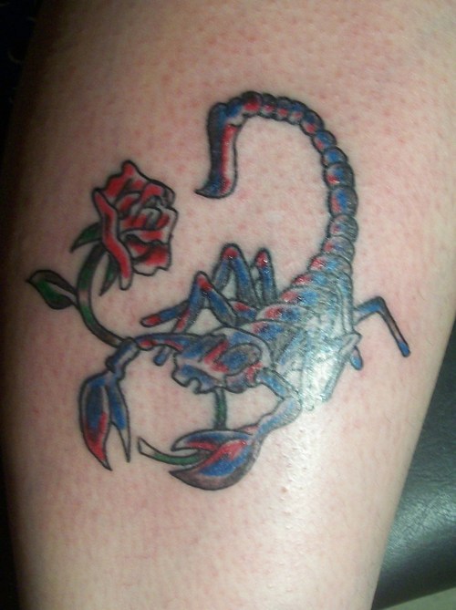 Blue And Red Scorpion With Rose Tattoo Design