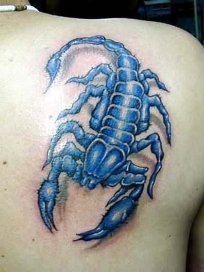 Blue Ink 3D Scorpion Tattoo On Right Back Shoulder