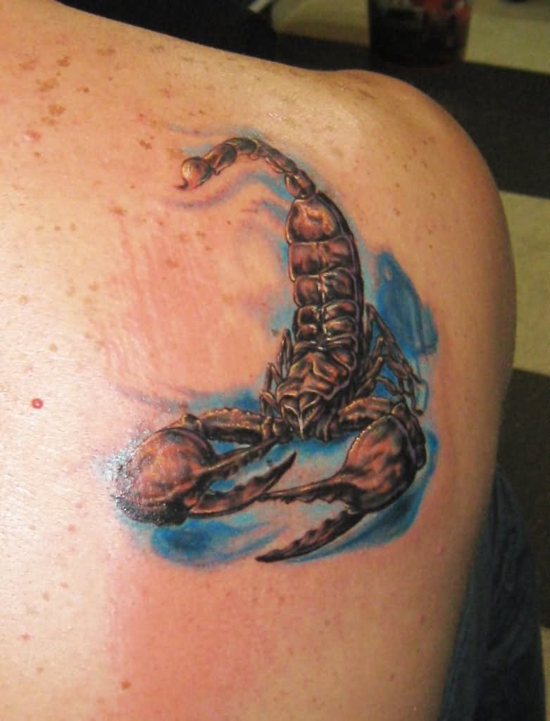 Nice 3D Scorpion Tattoo On Right Back Shoulder