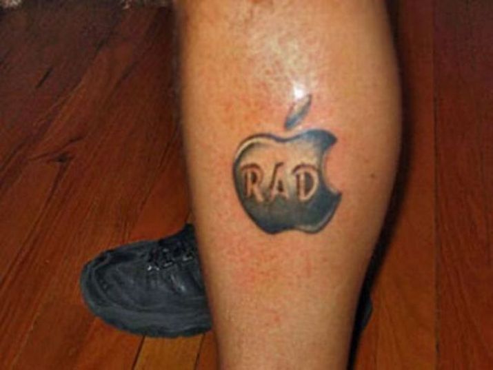 3D Apple Logo Tattoo On Leg