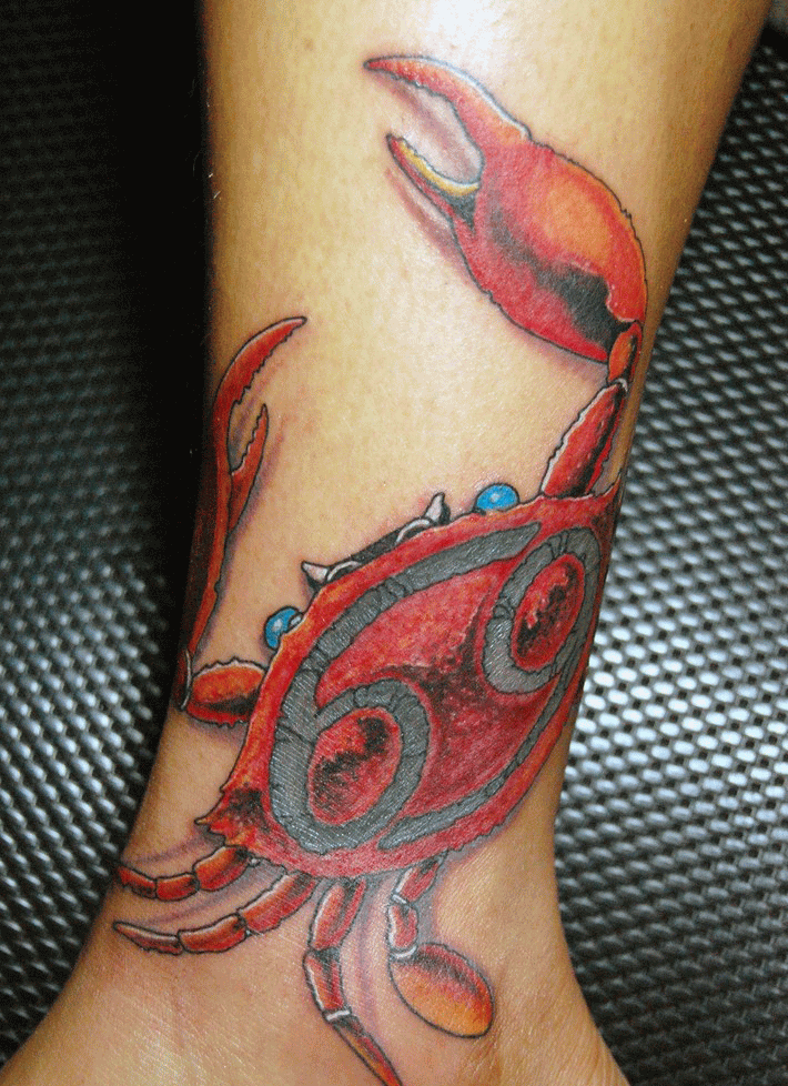 Red Ink Cancer Crab Tattoo On Leg