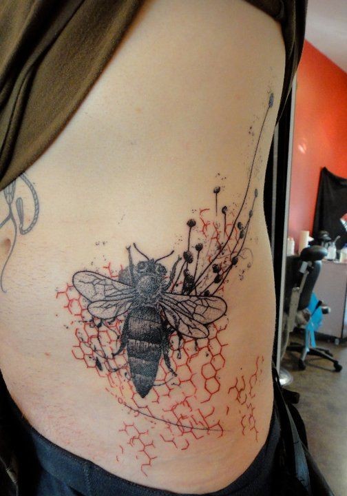Black And Grey Bee Tattoo On Side Rib