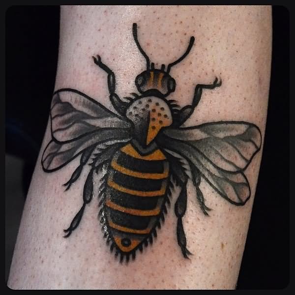 Black And Yellow Traditional Bee Tattoo Design