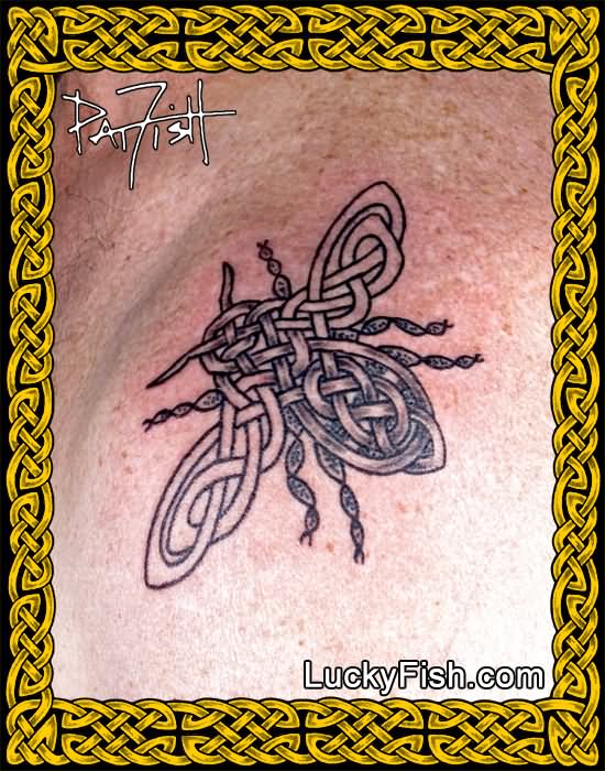 Black Ink Celtic Bee Tattoo Design