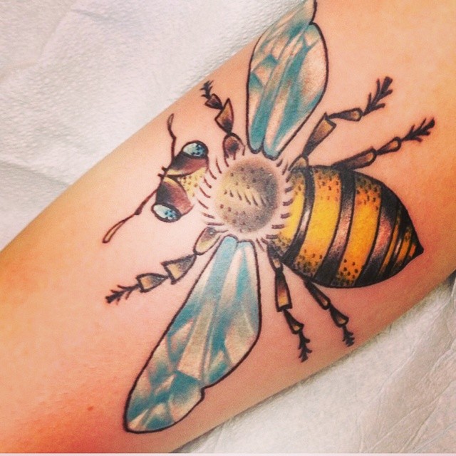 Colorful Traditional Bee Tattoo Design For Arm