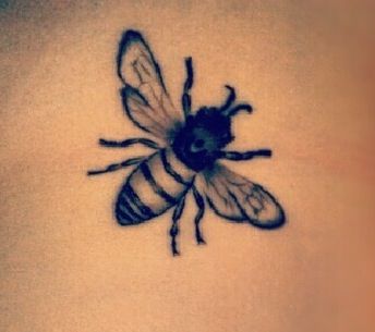 Nice Black Bee Tattoo Design