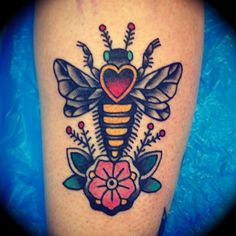 Traditional Bee With Flower Tattoo Design