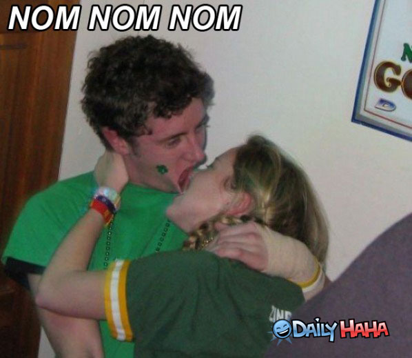 Funny NOM NOM NOM Kissing Couple Image