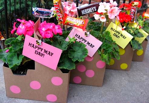 Happy May Day Flower Baskets Picture