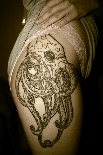 Outline Octopus Tattoo On Side Thigh