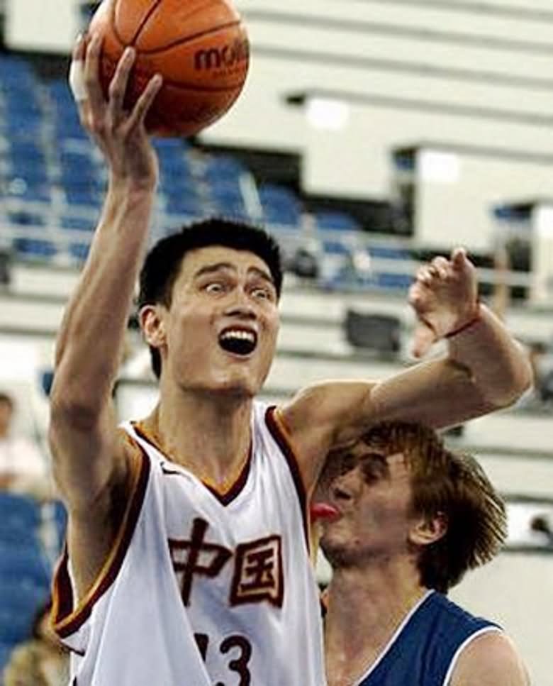 Sweat Licking Basket Ball Player Funny Picture For Facebook