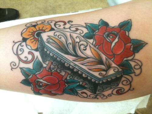 Traditional Coffin And Red Roses Tattoo
