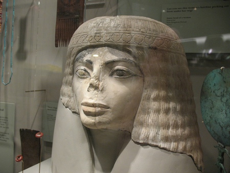 Egyptian Michael Jackson Statue Funny Picture