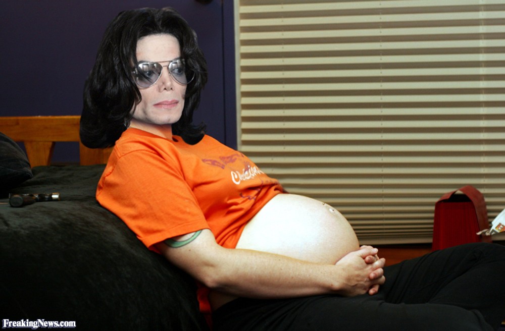 Michael Jackson Pregnancy Funny Photoshop Picture For Facebook.