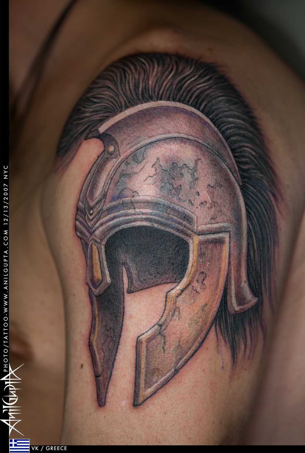 Wonderful 3D Helmet Tattoo On Man Left Shoulder