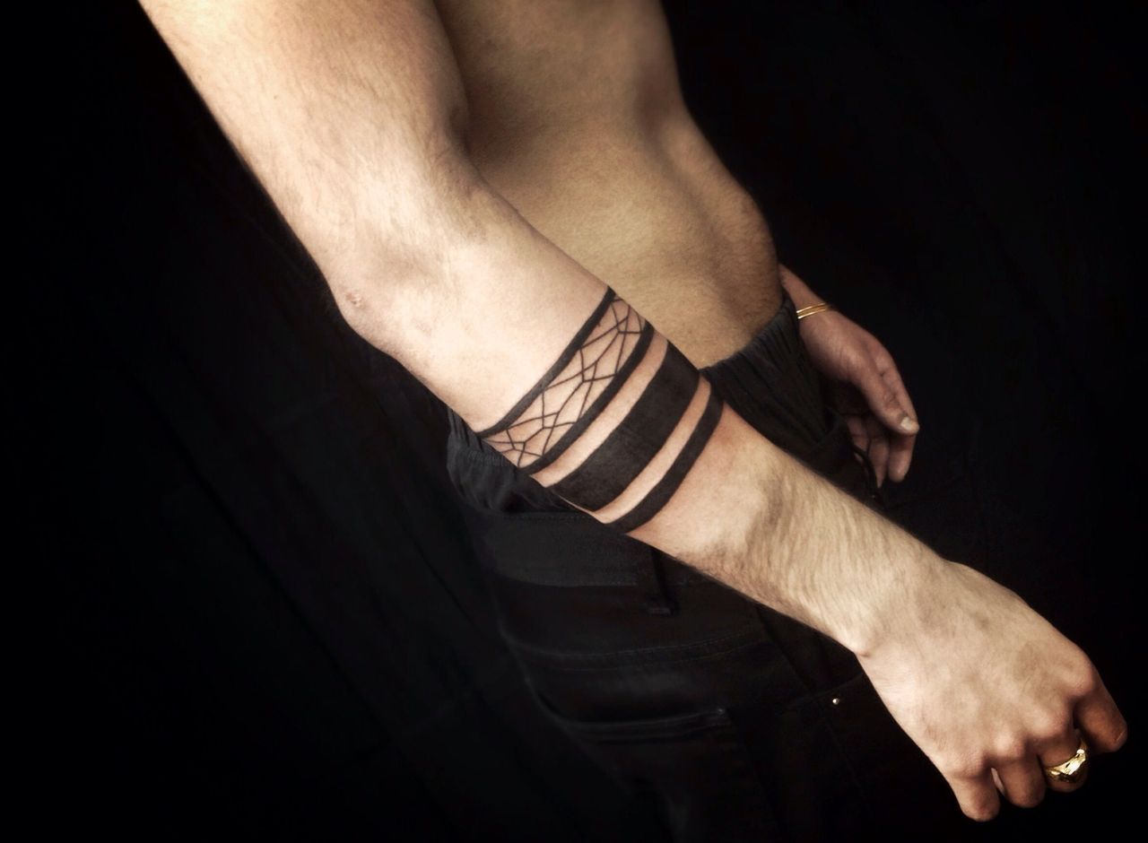Black Solid Armband Tattoo On Right Forearm