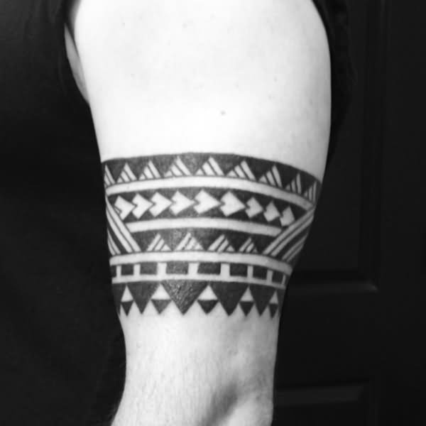 Polynesian Armband Tattoo On Bicep