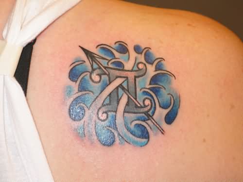 Blue Ink Gemini Tattoo On Right Back Shoulder