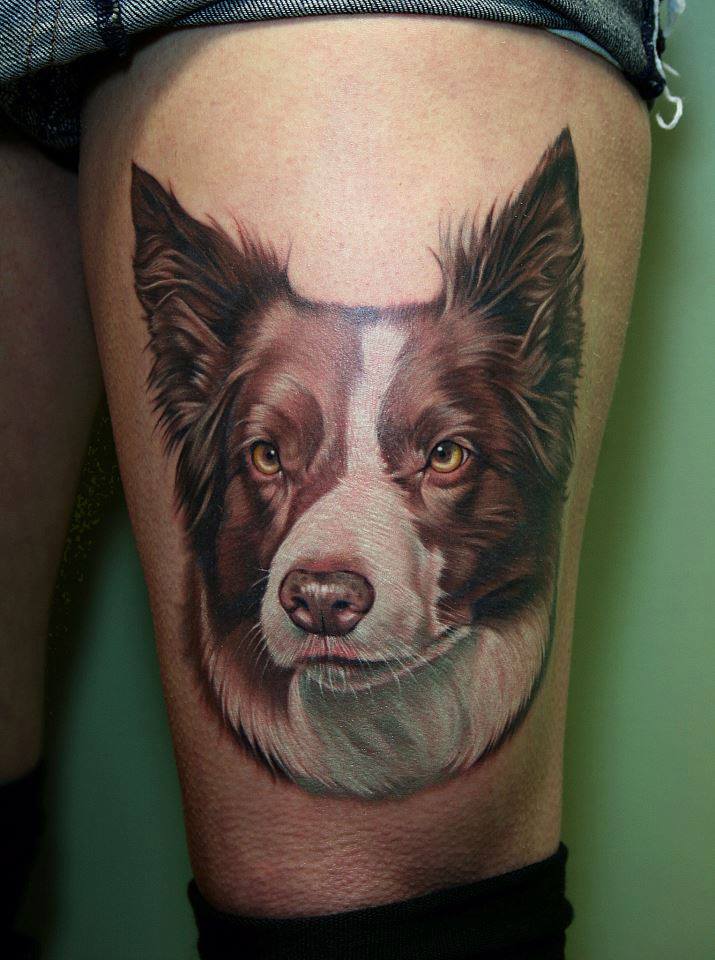 Classic 3D Dog Face Tattoo On Thigh