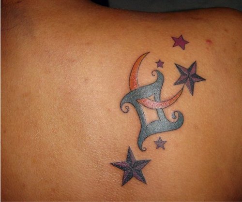 Nautical Stars And Gemini Tattoo On Right Back Shoulder