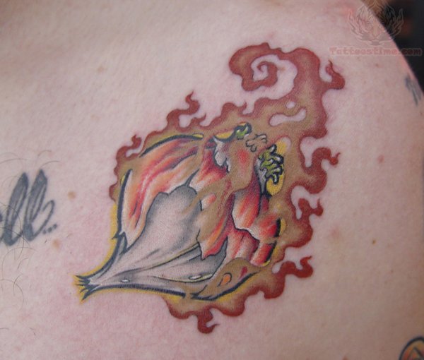 Amazing Flaming Garlic Tattoo Design